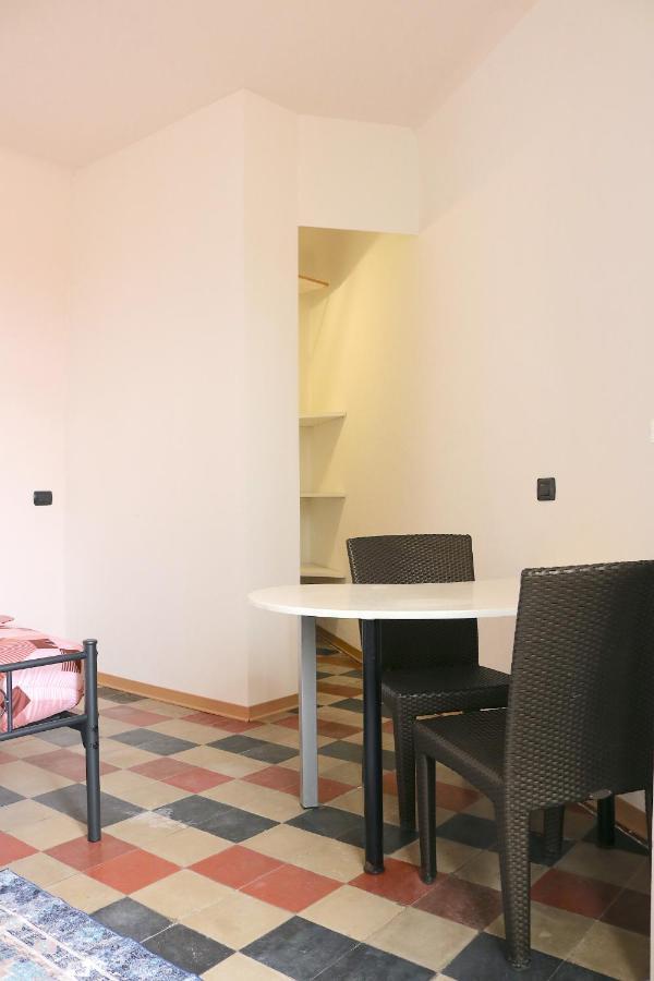 Darsena Suite - Via Argelati Milán Exterior foto